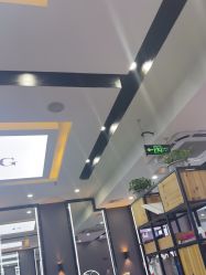 -藤野造型烫染·漂发