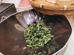 -梅花香里大酒店(郁金香路店)