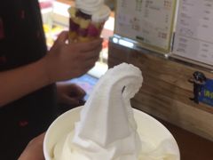 -三佰瑞冻酸奶(凯德MALL店)