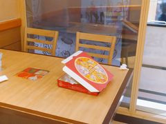 -必胜客宅急送(真北乐购店)