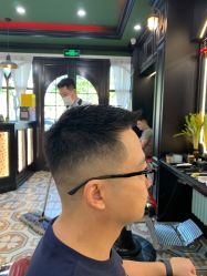 -豪帅男士理容馆