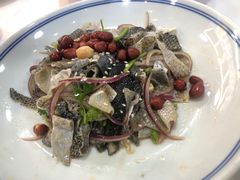 -明本湛江鸡•海鲜小厨(陈家祠店)