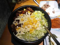 芝士牛肉拌饭-唯成•韩国炭火烤肉 유성고기