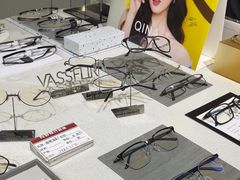 -视野联行眼镜蔡司·依视路官方授权店(顺城店)