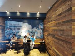 -星巴克臻选(上海长风大悦城店)