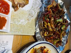 -临界音乐酒馆·小龙虾·江湖菜(华熙LIVE·鱼洞店)