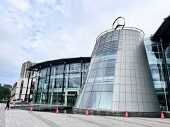 -奔驰北京极光星徽(四元桥店)