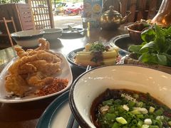 -岳记兴隆·青城腊排铜火锅(融创店)