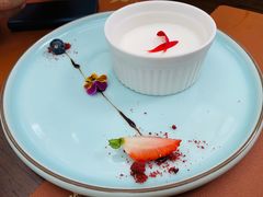 -Golden Lily河内巴黎法越料理餐厅(建国西路店)