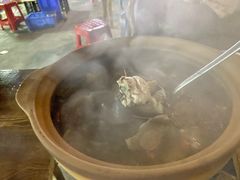 -广味炭炉鸡煲(宝业路分店)