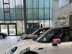 -上海普陀宝诚MINI4S店(红柳路店)
