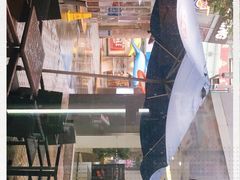 -DQ·蛋糕·冰淇淋(大宁国际商业广场店)