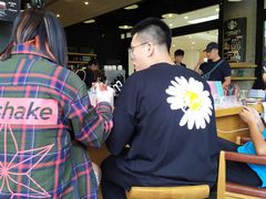 -星巴克臻选(济南恒隆店)
