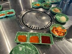 -欧巴炭烤肉오빠숯불구이(南京东路店)