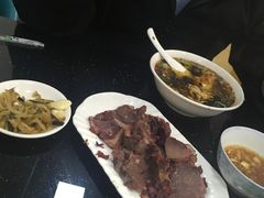 烧饼夹肉-贾家驴肉火烧(燕山店)