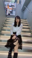 -变画·发型STUDIO