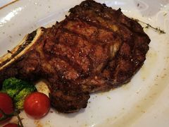 -马克西姆俄罗斯餐厅(通亚街店)