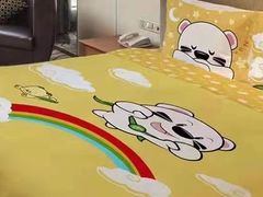 -苏州汇融广场假日酒店