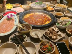 -舒家大院重庆老火锅(纪念塔店)