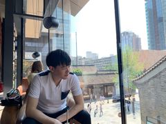 -星巴克臻选(成都太古里店)