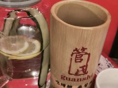 -管氏翅吧(护国寺店)