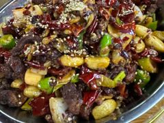 -大众跷脚牛肉馆·非遗传承单位(峨眉山店)