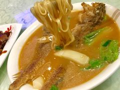 -何记面馆(龙泉山店)