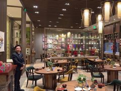 -松咖啡自助餐厅·松北香格里拉