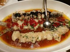 清蒸回头鱼-巴陵全鱼席(湖南老字号汴河街店 )