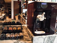 -香港唯港荟 Hotel ICON – The Market