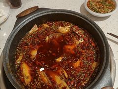 -佬缸炮江湖川菜(玉林店)