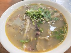 精品羊汤-春雨羊汤店(广开四马路总店)