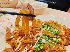 干炒牛肉河粉-百家鸡味馆(清泰店)