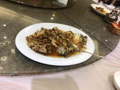 -东豪园林海鲜酒家(南港路辅路店)