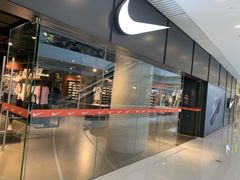 -耐克(恒隆广场店)