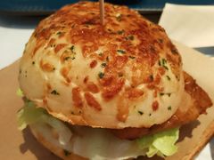 -必胜客(东大桥店)