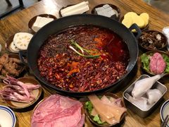 -周幺妹重庆老火锅(银泰城总店)