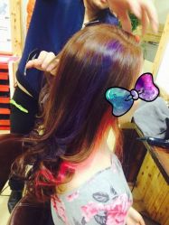 -镁连社·美联社