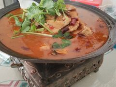 一鱼两锅-鱼味馆(万佛湖店)