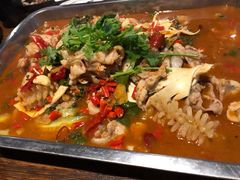 水煮牛蛙-靓蛙馆
