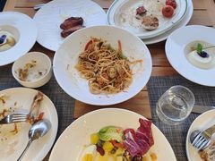 -MONICH牛排融合餐厅(和义大道购物中心店)