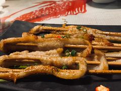 炭烧猪颈肉串-辉记炭烧海鲜大排档·老字号(福田店)