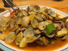 爆炒花甲-在老街·淮安大排档·甜麻干煸龙虾·烧烤(河下古镇店)