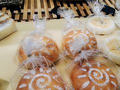 -啊噗吐呦现场烘焙(麦凯乐店)