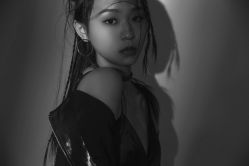 -onlygirl摄影美学馆高端定制(江滩店)