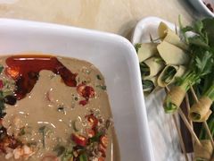-宏姐串串香(宏伟路店)