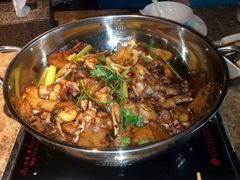 干锅牛蛙-蛙蛙叫干锅年代(簋街总店)