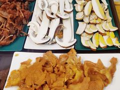 -阿鹏故事野生菌火锅(古城店)