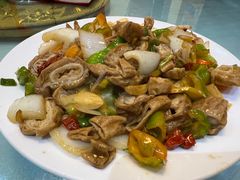 -超越海鲜屋(飞龙物业店)