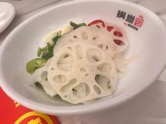 -锅当当铁锅炖烀饼王(长泰广场店)